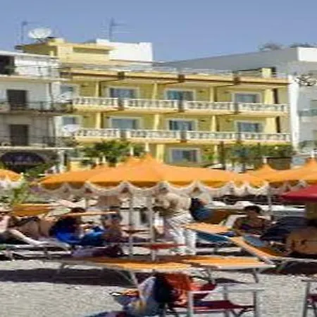 Orizzonte Hotel 4*