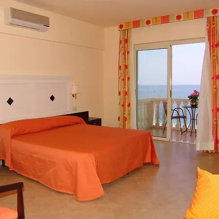 Orizzonte 4* Letojanni