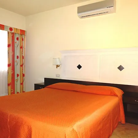 Orizzonte فندق يتوجاني