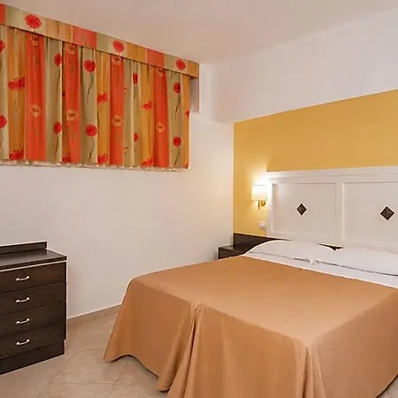 Orizzonte Hotel 4*